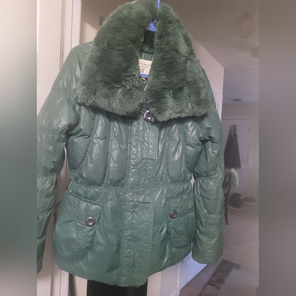 Ochirly Puffer Jacket